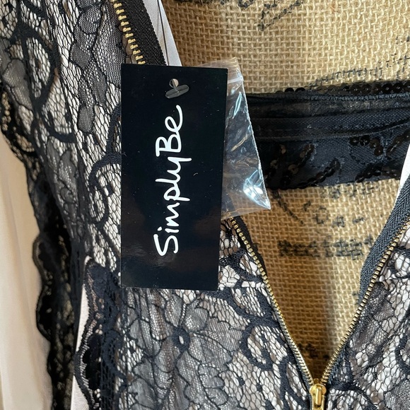 Simply Be Gorgeous Evening Dress! - Picture 8 of 9